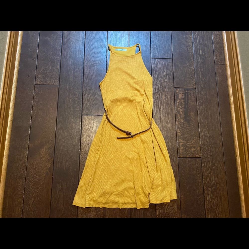 Women’s Yellow Dress With Belt